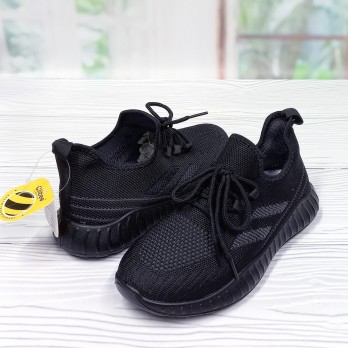 Кроссовки текстильные подростковые,  чёрные.