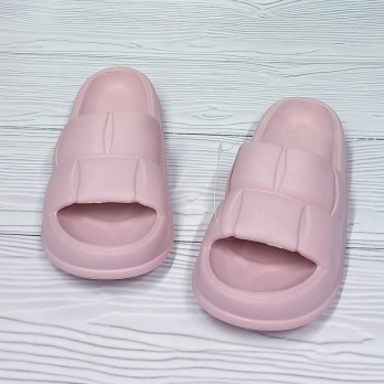 Женские розовые шлёпанцы Прогрес