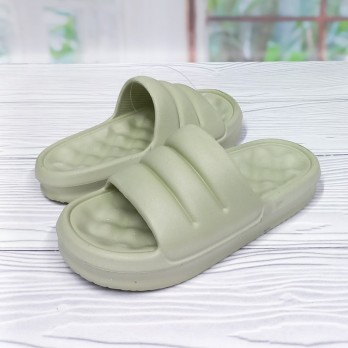 Женские шлёпки, зелёные