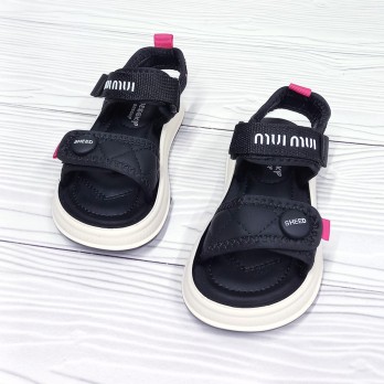 чёрные открытые босоножки для девочки