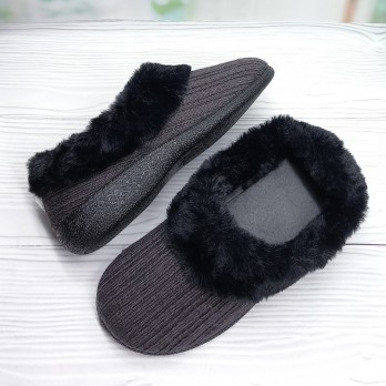 Женские тапочки, чёрные, украшены мехом, Белста.