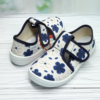 Домашние тапочки Waldi, для девочки, светло-бежевые, застёжки на липучках.