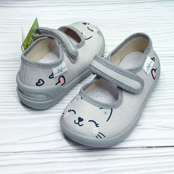 Детские комнатные тапочки на девочку, серые, застёжки на липучках,  тм Natur.