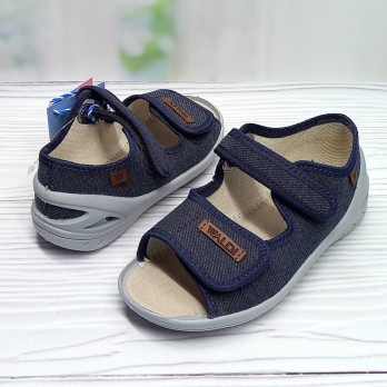 Синие босоножки для мальчика, текстильные.