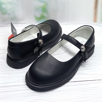 Туфли чёрные, для девочки.